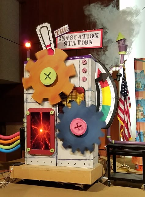 Maker Fun Factory Vbs 2017, Science Lab Decorations, Maker Fun Factory Vbs, Maker Fun Factory, Willy Wonka Party, Vbs Themes, Vbs 2023, Fun Factory, Vbs 2024