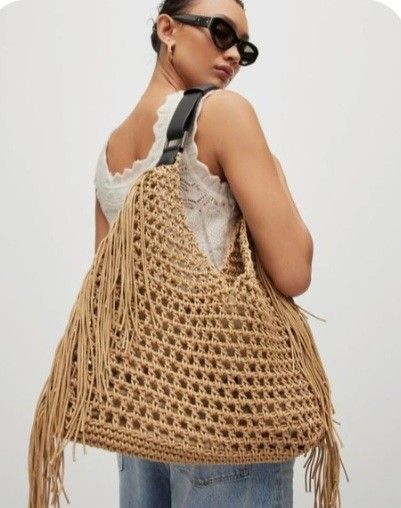 Macrame Crochet, Bag Pattern Free, Summer Styling, Crochet Design, Bag Light, Crochet Bag Pattern, Crochet Details, Crochet Handbags, Zip Pouch