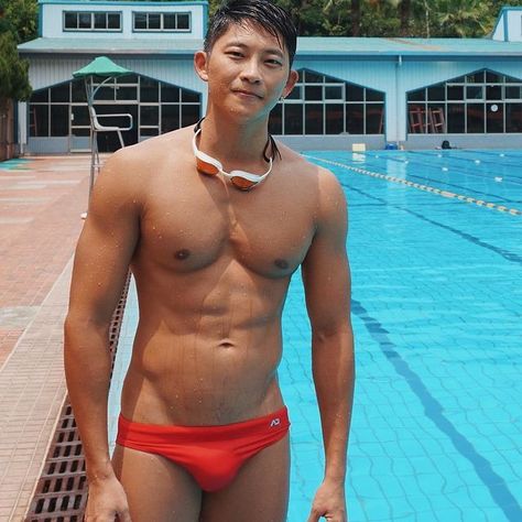 Guys In Speedos, Asian Guys, Handsome Asian Men, Hot Asian Men, Big Guys, Boys Swimwear, Attractive Guys, Man Swimming, Pretty Men