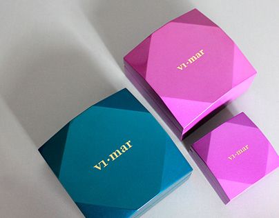 Jewellery Graphic Design, Jewellery Packaging Design, Jewel Packaging, Jewellery Box Packaging, Luxury Packaging Ideas, Jewellery Packaging Ideas, Jewellery Packing, Diamond Packaging, Luxury Jewelry Packaging