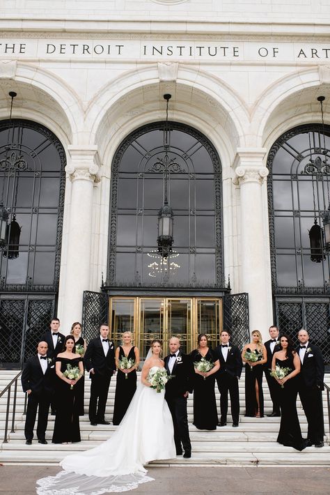 Allison & David | Classic Downtown Wedding at the Colony Club Detroit | Niki Marie Photography Detroit Wedding Photos, Wedding Dress Timeless, Martina Liana Wedding Dress, Highland Wedding, Downtown Wedding, Martina Liana, Wedding Pic, The Colony, Detroit Wedding