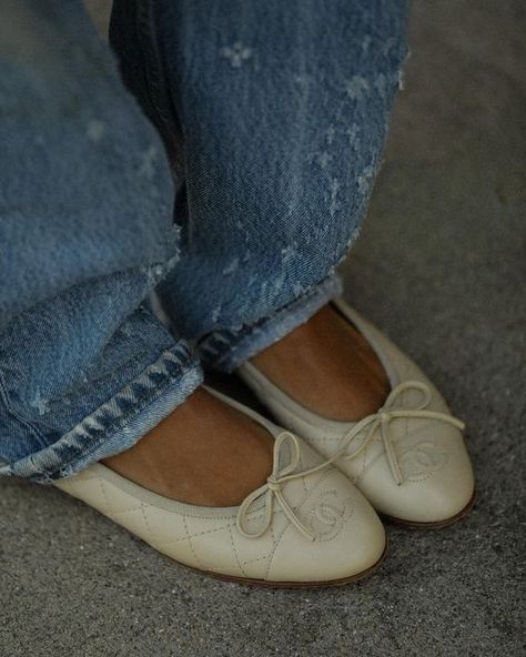 Ballet Flats, Get Inspired, This Year, Fashion Inspo, Ballet, Chanel, Outfit Ideas, My Style, Wardrobe