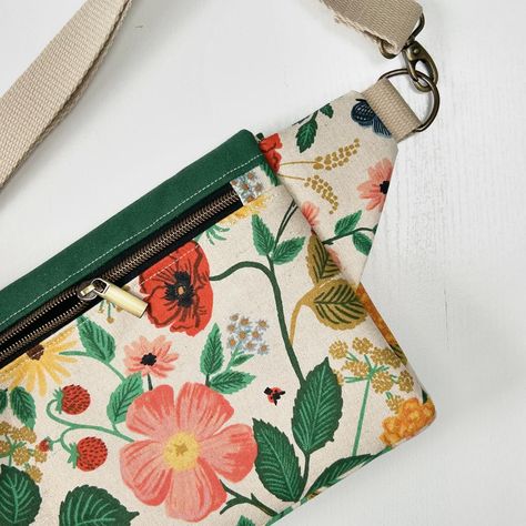 Here’s the first full look at one of the bags which will be in my drop on THURSDAY this week! This is a Haralson Belt Bag, it’s so comfortable & versatile to wear, either as a sling across your body or around your waist. This design is a one off, in stunning Rifle Paper Co poppy canvas. There will be 5 fabric options in this first drop for this shape! More info on cross body bags coming… Pattern- @noodlehead531 #haralsonbeltbag #beltbag #slingbag #handmadeslingbag Nylon Shoulder Belt Bag With Adjustable Strap, Multicolor Embroidered Rectangular Bags With Adjustable Strap, Multicolor Embroidered Shoulder Bag With Adjustable Strap, Embroidered Rectangular Bag Strap For Travel, Floral Embroidered Crossbody Travel Bag, Full Look, One Drop, Sling Bag, Belt Bag