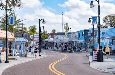 Sponge City, Caladesi Island State Park, Tarpon Springs Florida, Places In Florida, Florida City, Tarpon Springs, Waterfront Restaurant, Community Park, Visiting Greece