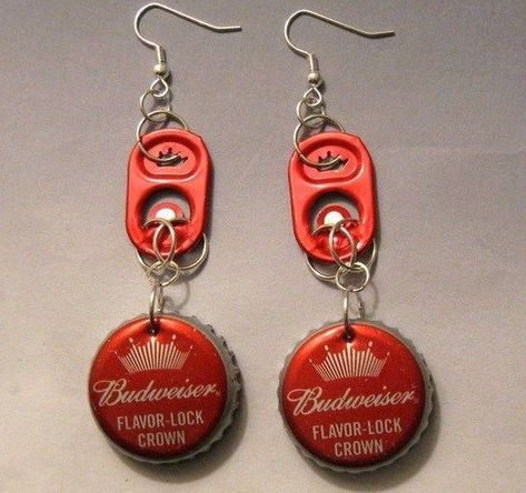 Soda Tab Crafts, Lon Bia, Bottle Top Crafts, Can Tab Crafts, Bottle Cap Projects, Pop Tab Crafts, Bottle Cap Jewelry, Bottle Cap Earrings, Recycle Cans