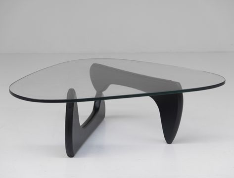 For sale: Coffee table by Isamu Noguchi for Herman Miller, 1960s Herman Miller Noguchi Table, Isamu Noguchi Table, Herman Miller Coffee Table, Famous Furniture Designers, Eames Coffee Table, Noguchi Table, Noguchi Coffee Table, 1960s Furniture, Isamu Noguchi