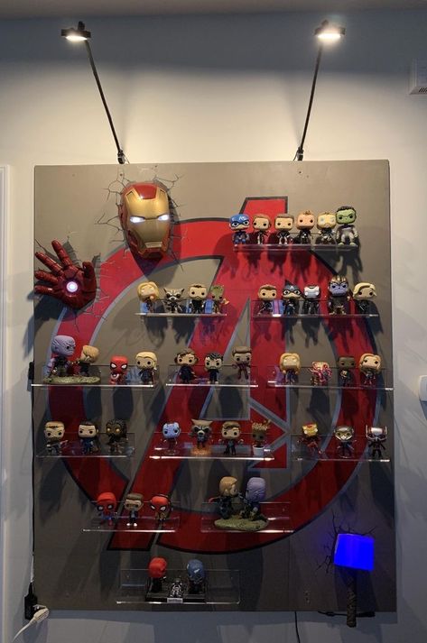 Funko Display Ideas, Funko Pop Display Ideas, Avengers Wall, Marvel Bedroom, Avengers Room, Marvel Room, Funko Pop Display, Avengers Movie, Video Game Room Design