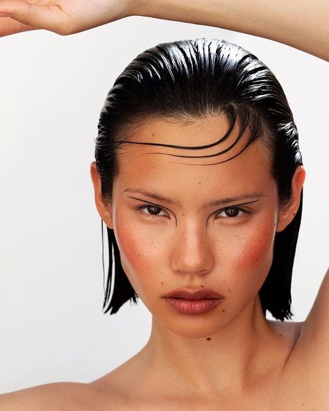 Wet Look Hair, High Fashion Hair, Editorial Hair, Beauty Photoshoot, Beauty Shoot, Beauty Shots, Sleek Hairstyles, Editorial Makeup, Beauty Editorial