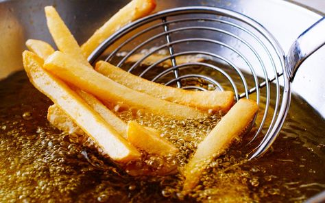 Here’s How Long to Fry Every Food (Deep Frying Temperature Chart Included!)