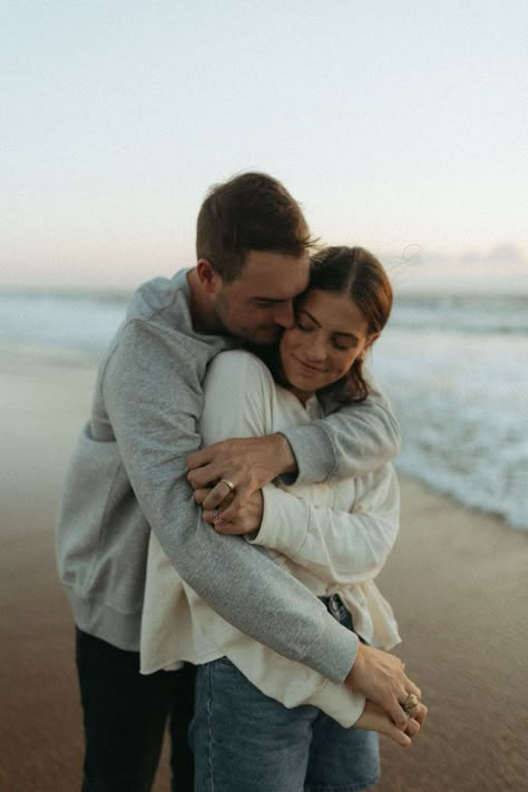 Winter Beach Couples Photoshoot, Engagement Photo Shoot Beach, Engagement Pictures Beach, Couples Beach Photography, Creative Photo Ideas, Couple Shooting, Engagement Picture Outfits, Cute Engagement Photos, The Joy Of Being