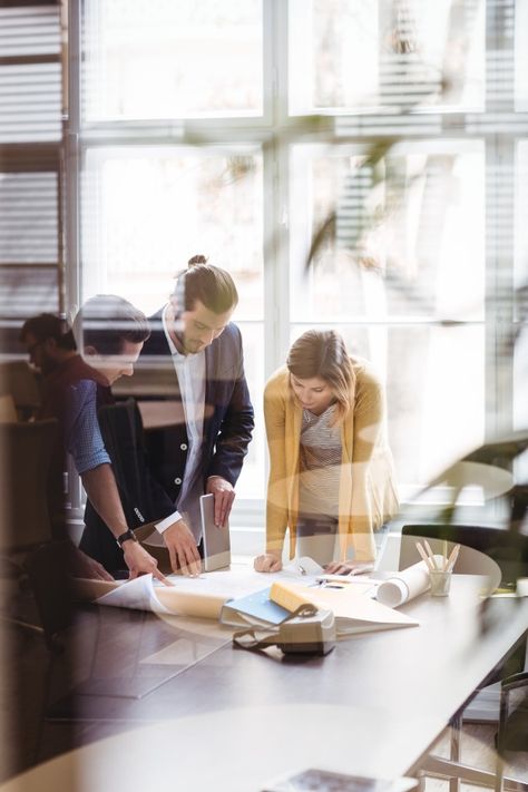 Corporate Photo Shoot Ideas, Workplace Photoshoot, Company Photoshoot Ideas, Office Photoshoot Ideas, Office Shoot, Corporate Photoshoot, Office Lifestyle, Company Photography, Office Photography