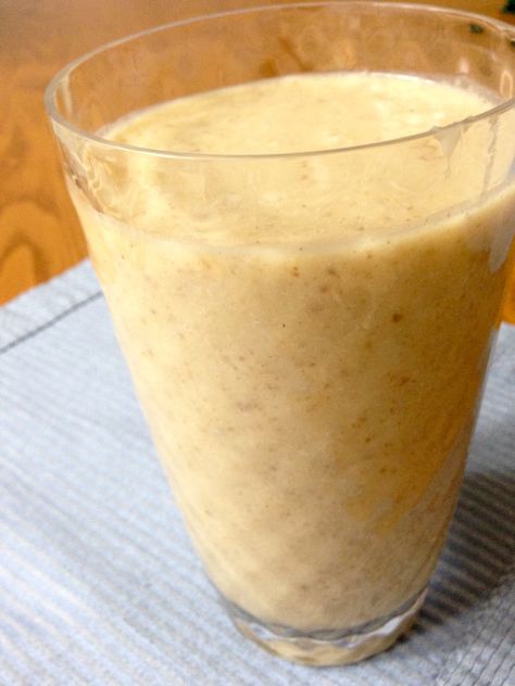 Labor-Inducing Smoothie - Bold pineapple mixed with cinnamon, dates and coconut…….Enjoy!! Labor Inducing Food, Labor Inducing, Inducing Labor, Labor Induction, Date Smoothie, Apricot Smoothie, Induce Labor, Pineapple Recipes, Smoothie Packs