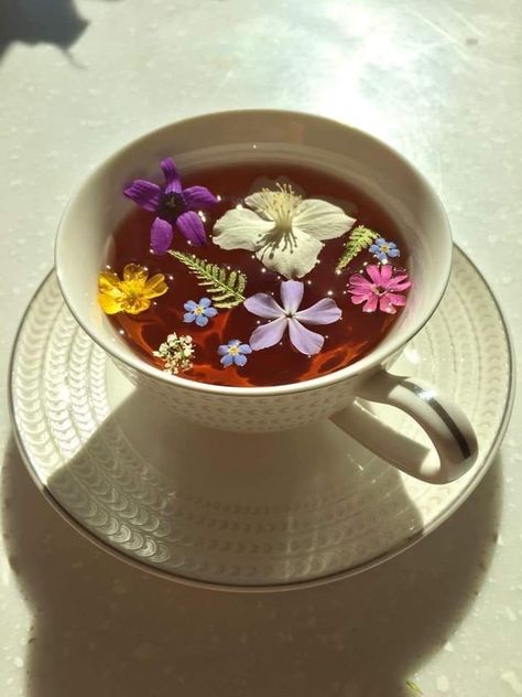 Tea Flowers Aesthetic, Tea Vintage Aesthetic, Floral Asthetic Picture, Vintage Garden Party Aesthetic, Mad Tea Party Aesthetic, Yea Party Aesthetic, Tea Party Astethic, Wonderland Tea Party Aesthetic, Flower Tea Aesthetic