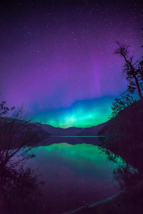 . Enchanted Places, Beautiful Universe, Southern Lights, Northern Lights (aurora Borealis), Aurora Borealis Northern Lights, Night Beauty, Cute Galaxy Wallpaper, The Aurora, The Night Sky