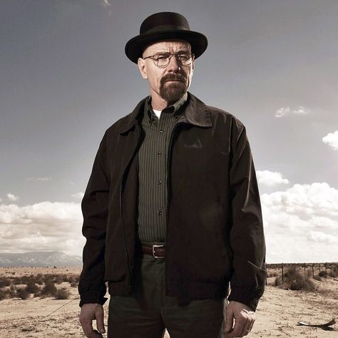 Walter White Outfit, Heisenberg Costume, Walter White Costume, Breaking Bad Halloween Costume, Breaking Bad Halloween, Breaking Bad Costume, Walter White Jesse Pinkman, Bad Halloween Costumes, Worst Costume