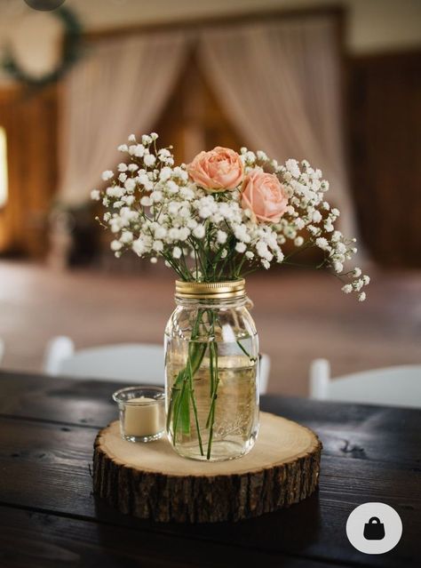 Tree Wedding Reception, Simple Wedding Centerpieces, Wedding Table Decorations, Wildflower Wedding, Tree Wedding, Table Flowers, Diy Wedding Decorations, Floral Centerpieces, Simple Weddings