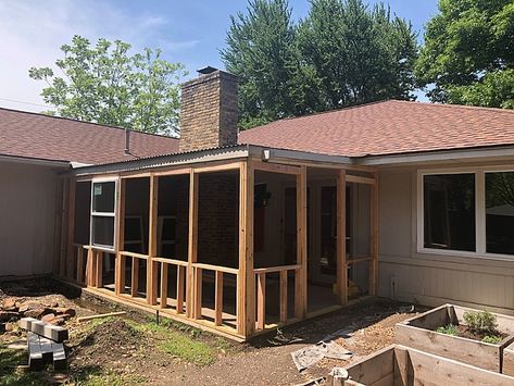 How to turn a covered patio into a sunroom - I had no idea you could build a DIY sunroom on a budget! This is one of the best sunroom ideas I've seen. #Sunroom #backyardremodel #houseremodel #backyardmakeover #diysunroom Enclosed Porch Diy, Turning Screen Porch Into Sunroom, Small Porch Enclosure Ideas, Covered Sunroom Ideas, Screened In Deck Ideas On A Budget, Back Patio Sunroom, Turning A Deck Into A Screened Porch, Patio Turned Into A Room, Enclose A Patio Sunroom Ideas