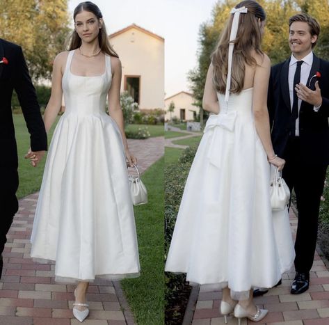 Second Look Wedding Dress, Barbara Palvin Dylan Sprouse, Dresses Fashion Design, Traditional Tuxedo, Vogue Weddings, Civil Dress, Minimal Wedding Dress, Simple White Dress, Midi Wedding Dress