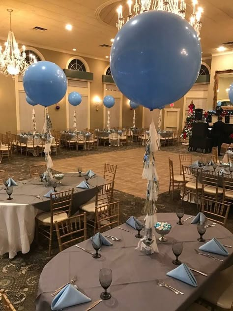 Centerpieces — Elegant Balloons Balloon Decor Centerpiece, Wedding Table Centerpieces Balloons, Balloons As Centerpieces, Jumbo Balloon Centerpiece, Air Filled Balloon Centerpieces, Table Decoration With Balloons, Large Balloon Centerpiece, Floating Balloon Centerpieces, Balloon Centerpieces For Party