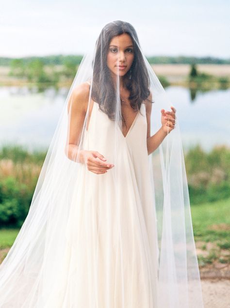 Featured on @magnoliarouge | Photography by Lucy Cuneo | Styling by @rreweddings Circle Veil, Hairstyles For The Bride, Wedding Tiara Veil, Carol Hannah, 2016 Wedding Dresses, Oak Trees, Bridal Veils, The Perfect Day, Bridal Shoot