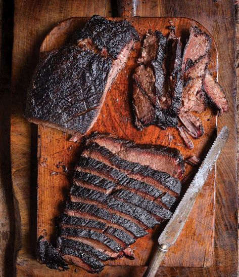 Slam-Dunk Brisket Smoked Beef Brisket Recipes, Brisket Flat, Brisket Recipes Smoked, Brisket Rub, Steven Raichlen, Beef Brisket Recipes, Smoked Beef Brisket, Smoked Meat Recipes, Brisket Recipes