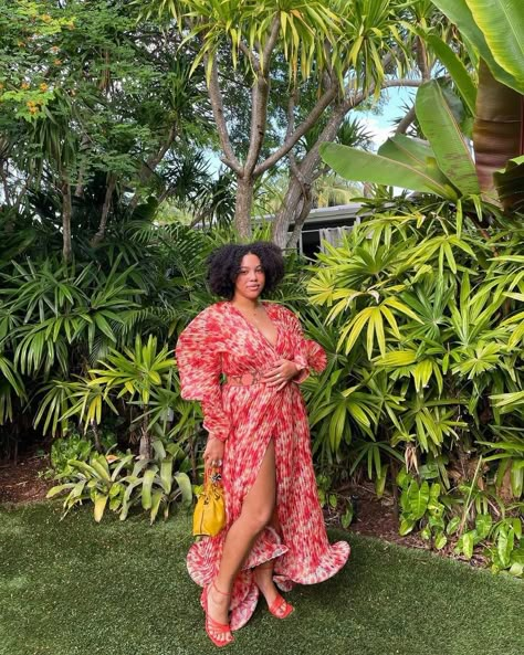 Yaminah Mayo, Plus Size Cocktail Attire, Garden Cocktail Attire, Festive Cocktail Attire, Plus Size Wedding Guest Outfits, Summer Cocktail Attire, Feminine Plus Size, Plus Size Wedding Guest Dress, Cocktail Wedding Attire