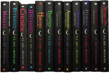 A TV Adaptation of the 'House of Night' Vampire Book Series is Coming - NERDBOT The Vampire Diaries Books Series, House Of Night Aesthetic, House Of Night Books, Book Series To Read, Vampire Books Series, Vampire Diaries Books, Vampire Book, Vampire Academy Books, House Of Night