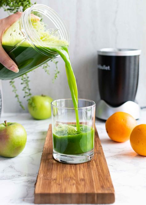 Healthy Green Juice, Greens Supplement, Juice Healthy, Low Calorie Vegetables, Orange Smoothie, Juice Branding, Green Juice Recipes, Blender Recipes, No Sugar Foods