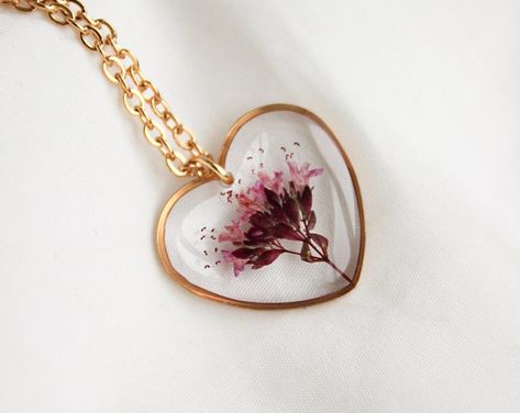 Dandelion Necklace, Terrarium Jewelry, Dandelion Seed, Spring Accessories, Cute Necklace, Stainless Steel Chain, Heart Charm, Paper Weights, Heart Necklace