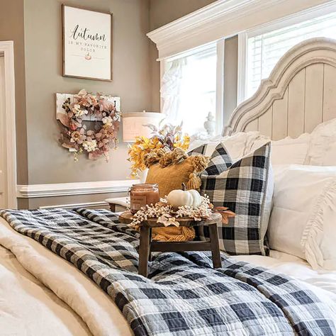 Buffalo Plaid Bedroom, Buffalo Check Quilt, Plaid Bedroom, Check Quilt, White Wall Decor, Guest Cottage, Bedroom Retreat, Coverlet Set, Antique Farmhouse