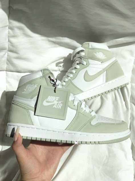 nike shoes, jordans, seafoams, green shoes, kicks, style, fashion, shoe inspo, fit inspo, aesthetic, green aesthetic, Pretty Sneakers, Trendy Shoes Sneakers, Nike Fashion Shoes, Preppy Shoes, Jordan Shoes Retro, All Nike Shoes, Nike Shoes Jordans, Nike Air Shoes, Cute Nike Shoes