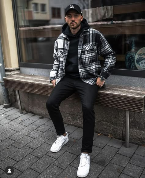 Sporty Outfits Men, Mens Fall Outfits, Mens Winter Fashion Outfits, Mens Casual Outfits Summer, Men With Street Style, Stylish Men Casual, Street Style Outfits Men, Mens Casual Dress Outfits, Fall Outfits Men