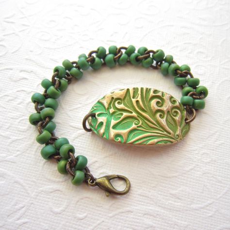 Beaded bronze bracelet, Artisan bronze bracelet, Emerald green bracelet, bracelet, brass chain bracelet Bracelet Emerald, Ceramic Leaf, Bronze Bracelet, Bronze Bracelets, Polymer Clay Bracelet, Green Bracelet, Diy Ceramic, Clay Bracelet, Bead Ideas