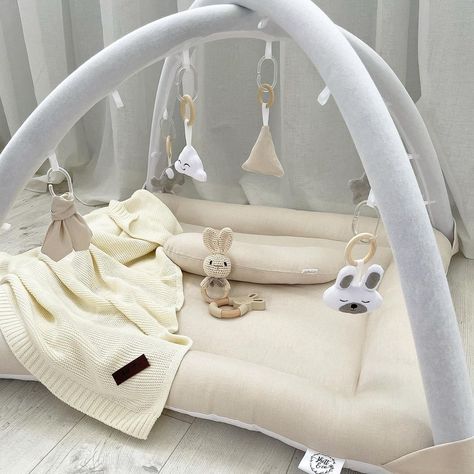 Things You Need For A Baby, Baby Stuff Aesthetic, Cozy Baby Room, Baby Park, Baby Boy Room Decor, Mom Dr, Baby Wishlist, Baby Room Inspiration, Baby Equipment