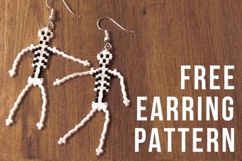 Why not make these fantastic beaded earrings with our free pattern and video tutorial Halloween Earrings Diy, Beaded Skeleton, Halloween Earrings Beaded, Bead Spider, Beaded Earrings Tutorial, Halloween Jewelry Diy, Halloween Beaded Jewelry, Seed Bead Crafts, Beaded Spiders