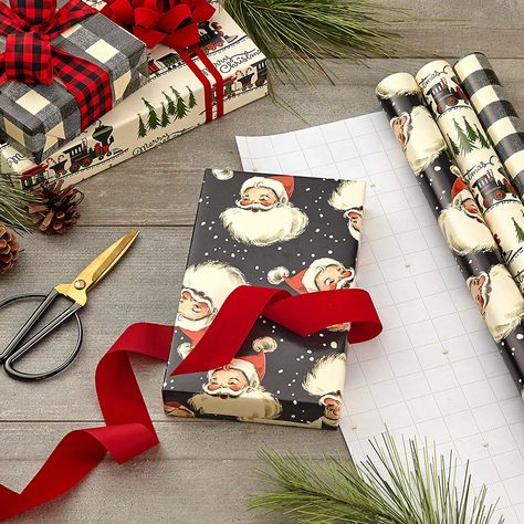 Rustic Christmas Wrapping, Black Christmas Wrapping Paper, Black Christmas Wrapping, Xmas Gift Wrap, Cozy Christmas Decor, Wrapping Presents, Retro Santa, Buffalo Check Plaid, Snowy Landscape