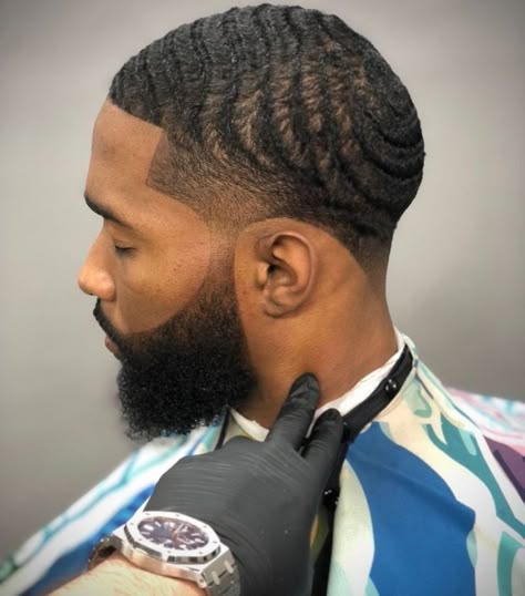 Temper Fade, Black Hair Fade, Waves Hairstyle Men, Men Fade Haircut Short, Black Boys Haircuts, Stylish Mens Haircuts, Types Of Waves, Waves Haircut, Black Hair Cuts