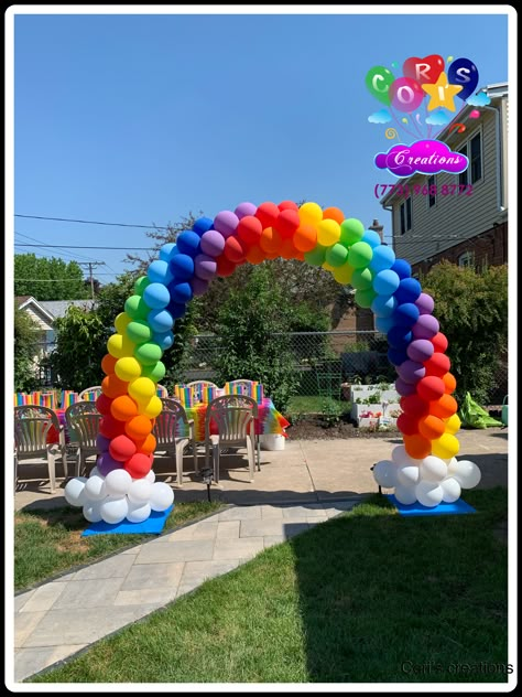 Brighten up your outdoor parties whit this beautiful rainbow arch!! 🌈  #coris_creations #westelsdonparties #westelsdon #westlawn #parties #balloons #chicagoballoons #balloonschicago #rinbowarch #rainbowballoons #balloonarch #party #happybirthday #happybirthdayballoons Garden Balloon Decoration, Preschool Graduation Balloon Arch, Badanamu Characters, Rainbow Arch Balloon, Rainbow Balloon Garland, Balloon Archway, Peppa Pig Decorations, Rainbow Balloon Arch, Birthday Decorations At Home