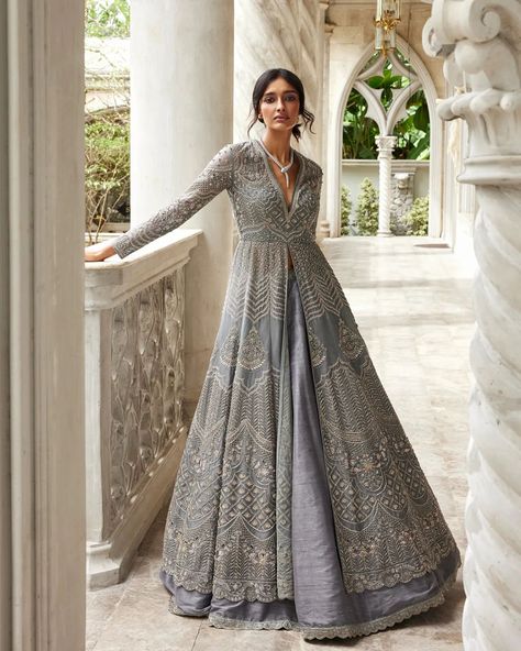 5 Types Of Roka Outfits For Modern Brides-To-Be - ShaadiWish Roka Outfits, Indian Wedding Reception Outfits, Bridal Anarkali Suits, Jayanti Reddy, Anarkali Lehenga, Heavy Dresses, Wedding Lehenga Designs, Embroidered Anarkali, Latest Bridal Dresses