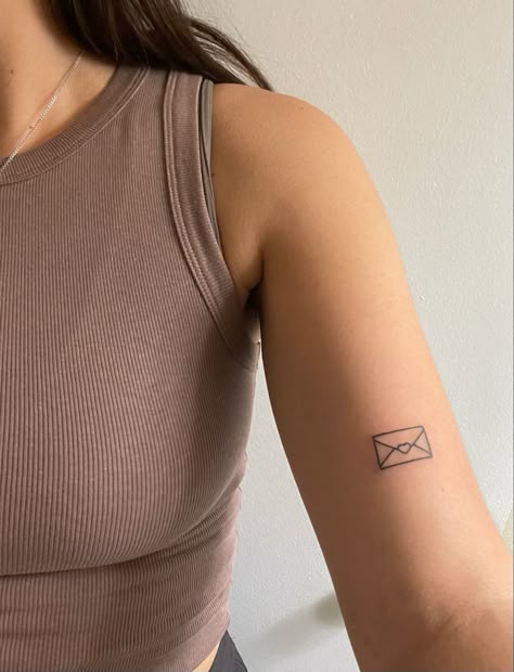 Tiny Envelope Tattoo, Simplistic Heart Tattoo, Small Envelope Tattoo, Love Actually Tattoo, Love Envelope Tattoo, Envelope Tattoo Design, Letter Heart Tattoo, Heart Card Tattoo, Love Letter Tattoo Envelope