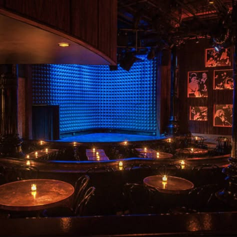 Speakeasy Stage, Club Stage Design, Jazz Club Interior, Lounge Aesthetic, Restaurant Music, Live Music Bar, Speakeasy Decor, Jazz Lounge, Jazz Cafe