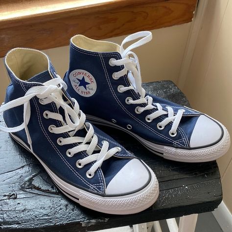 Unisex Converse High-top Sneakers Navy Blue. Men’s 7.5, Women’s 9.5 Blue Converse Aesthetic, Blue Converse Outfit, Converse Bleu, Zapatillas All Star, Converse Haute, Navy Blue Converse, Navy Converse, Converse Aesthetic, Fit Accessories