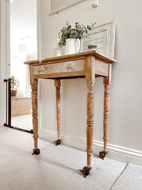 Add some castor wheels to easily customise a piece of furniture and add some extra character at the same time! Last year I refinished this table for our hallway and decided to live with it a while to check that I loved the finish. I decided I wanted to add a little height to the table and customise it by adding some castor wheels. I found these antique gold castor wheels on Amazon which were just what I had in mind. They were very affordable but have a classic antique look. A t… Rustic Wood Tv Stand, Artist Stool, Couch Tables, Bar Table And Chairs, Shabby Chic Patio, Ikea Bookshelf, 2023 Classroom, Chic Patio, Tv Stand Modern