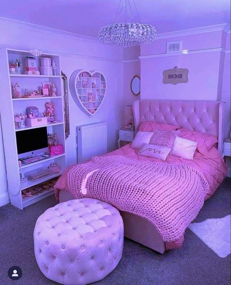 Small Bedroom Ideas For Women, Small Bedroom Ideas For Couples, Teen Room Designs, Hanging Daybed, Purple Room Decor, Bedroom Ideas For Small Rooms Cozy, Bedroom Decor For Small Rooms, Luxury Room Bedroom, Pink Bedroom Decor