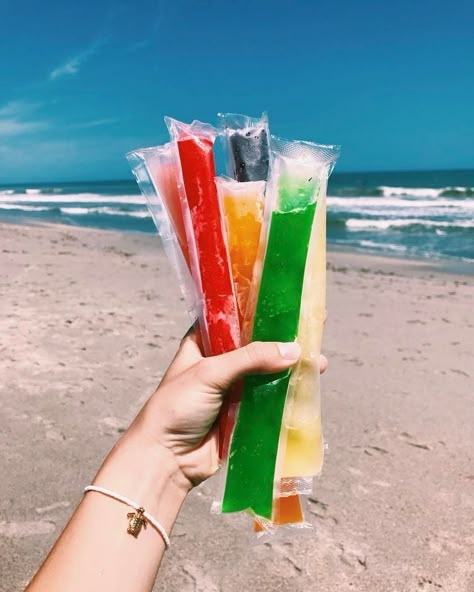 Summer Must Haves, Rainbow Aesthetic, Summer Plans, Summer Goals, Sweet Summertime, Summer Bucket Lists, Summer Inspiration, Summer Feeling, Summer Lovin