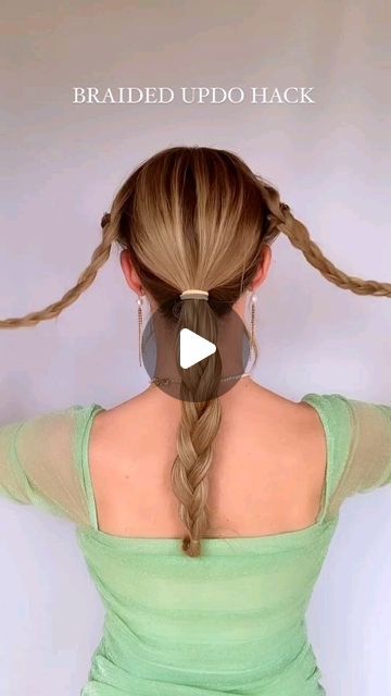 Awesome Hairstyles on Instagram: "Simple hair tutorials ❤️❤️ By @hair_is_fun_ ❤️ . *No copyright infringement was intended. If you are the author of this video and do not want your video to be posted on this page, please contact me in DM and your video will be deleted as soon as possible. Thank you 🤗 . #hairstyle #hairvideo #hairoftheday #braidsofinstagram #braidtutorial #hairglamvideos #naturalhairtutorial #cutehairstyles #hairtutorial #hairvideotutorial #tutorialhair #hairstyletutorial #hairvideoshow  #prettyhairstyles #hairstylevideo #hairvideoshow #hairstyleideas #hairtransformation #tutorialvideo #hairstyleideas" Easy Hairstyles Natural Hair, Hairstyles Long Hair Easy, Step Hairstyle, Heat Hairstyles, Nails Hot Pink, Easy Bun Hairstyles For Long Hair, Hairstyles Long Hair, For Long Hair Hairstyles, Awesome Hairstyles