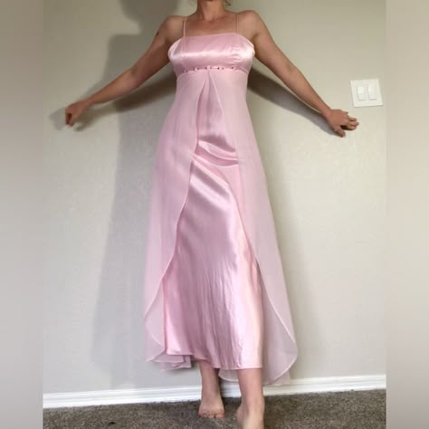 Long Y2k Dress, Coquette Formal Dress, Y2k Dresses Formal, Early 2000s Prom, Pink Satin Dress Aesthetic, Prom Dresses 2000s, Pink 90s Prom Dress, Pink 90s Dress, Pink Y2k Dress Prom