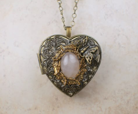 Chain locket