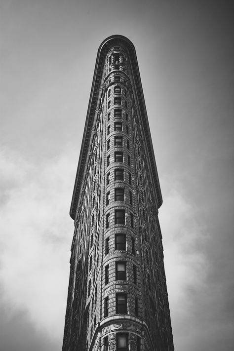 AMOLED Architecture Wallpaper San Francisco Photos, Helpful Advice, New York Architecture, Flatiron Building, Architecture Wallpaper, Nyc Skyline, New York Photos, Building Architecture, Architectural Prints