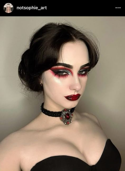 Red Goth Eye Makeup, Vampire Drag Makeup, Cute Goth Makeup Looks, Goth Vampire Makeup, Vampire Inspired Makeup, Vampire Makeup Aesthetic, Vampire Eye Makeup, Red Goth Makeup, Cute Goth Makeup